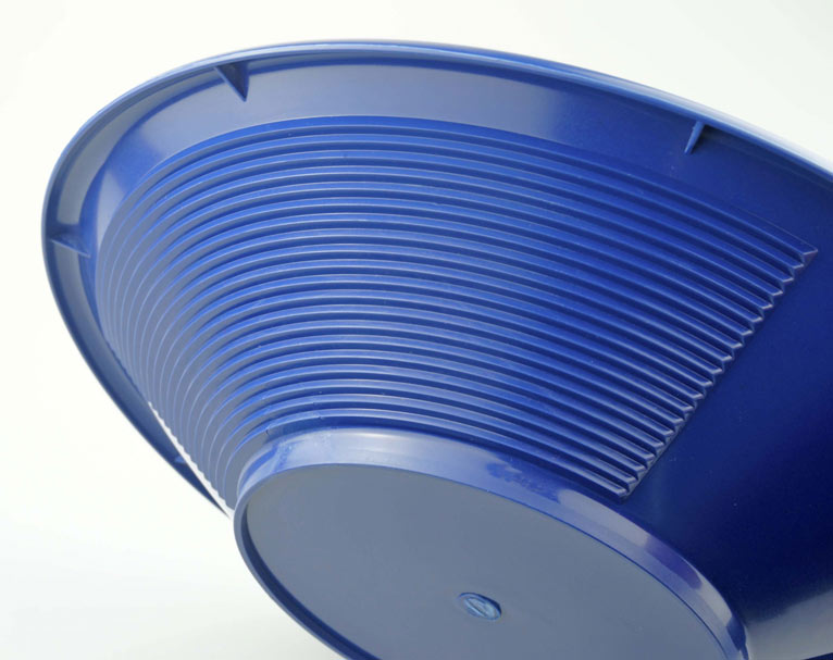 12" Blue Dual Riffle Gold Pan, 3" x 1/4" Deep Riffles