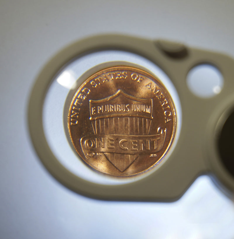 Prospector Keychains Dual Acrylic Lens Illuminated Folding Magnifier with Keychain 3x/14x ...