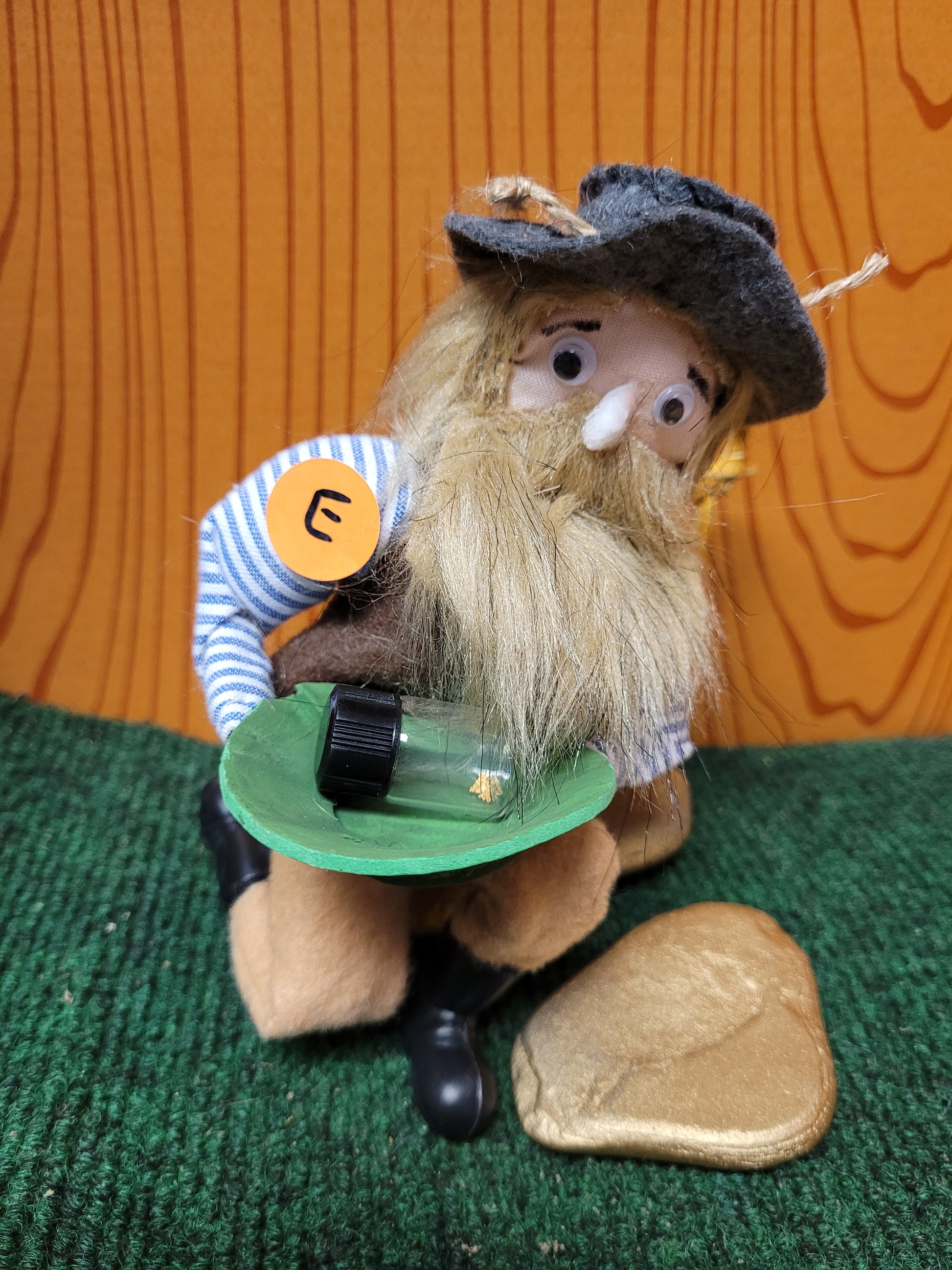 49er' Miner Ornament E – Prospector's Treasure Trove