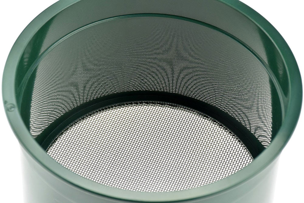 6" Green Mini Stackable Sifting Pans: 20 Holes per Sq. Inch